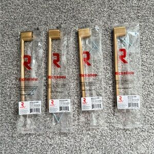 Richelieu Champagne Bronze Handles